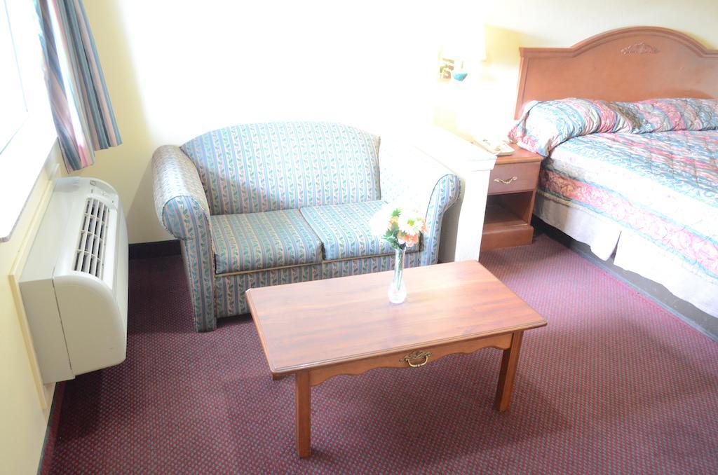America'S Best Value Inn & Suites - Rosenberg/Houston Cameră foto